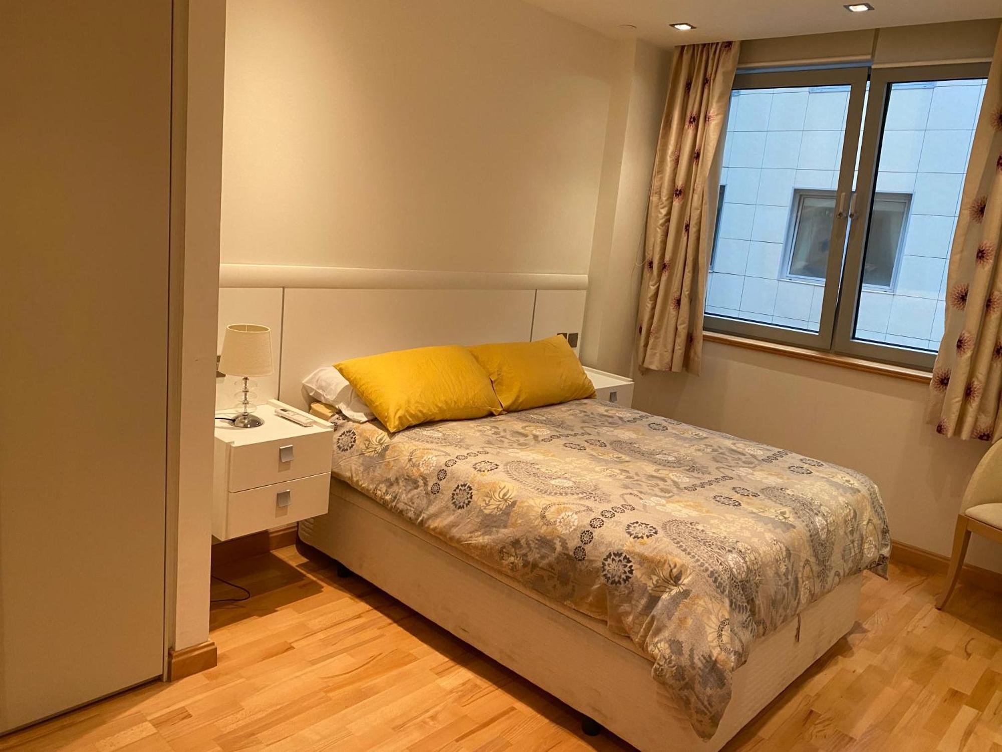 Swimming Pools Apartment In Ocean Village - 2 Bed 2 Bath Rock View Gibraltar Eksteriør billede